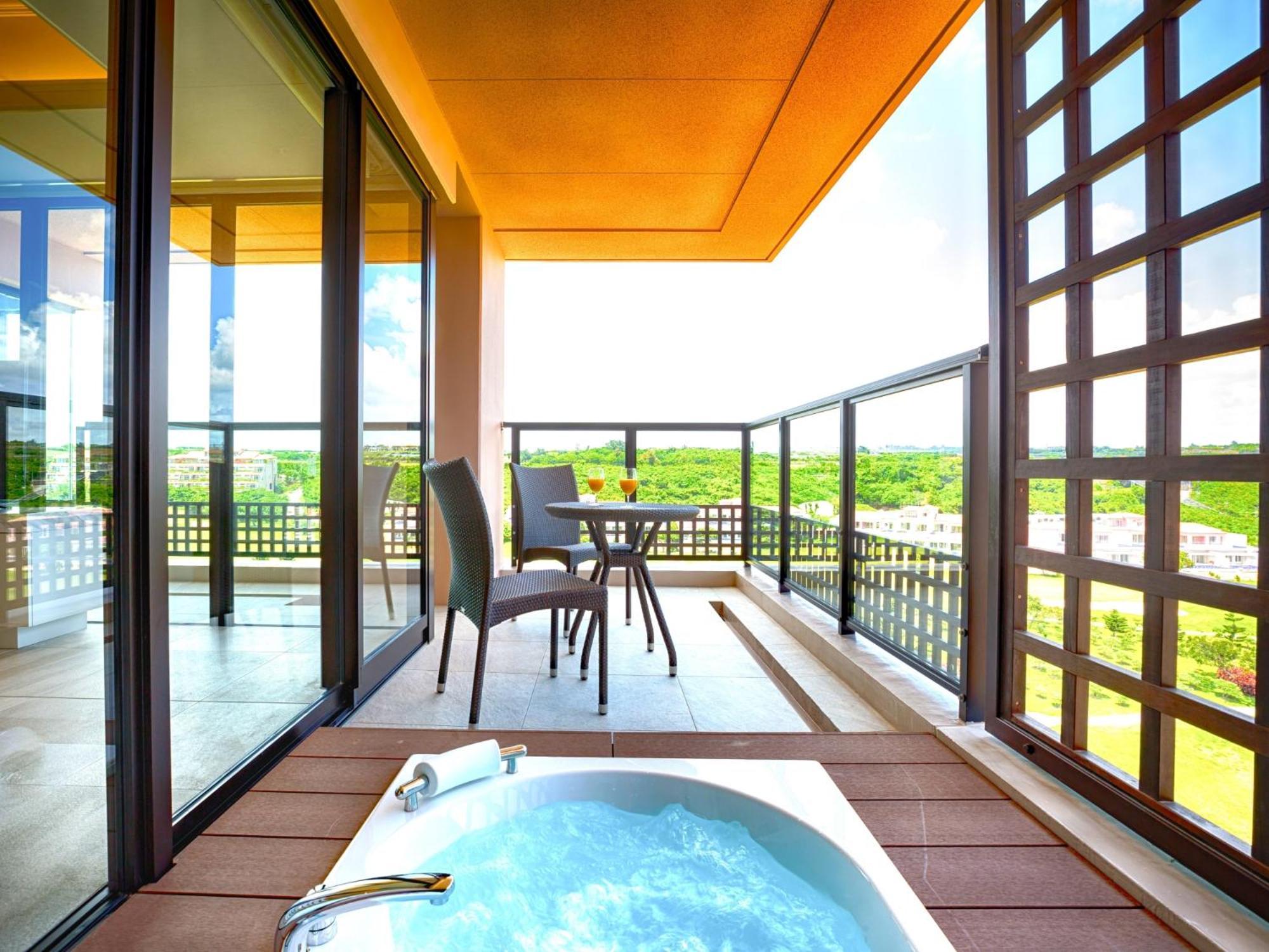 Hotel Shigira Mirage Miyakojima  Exterior photo