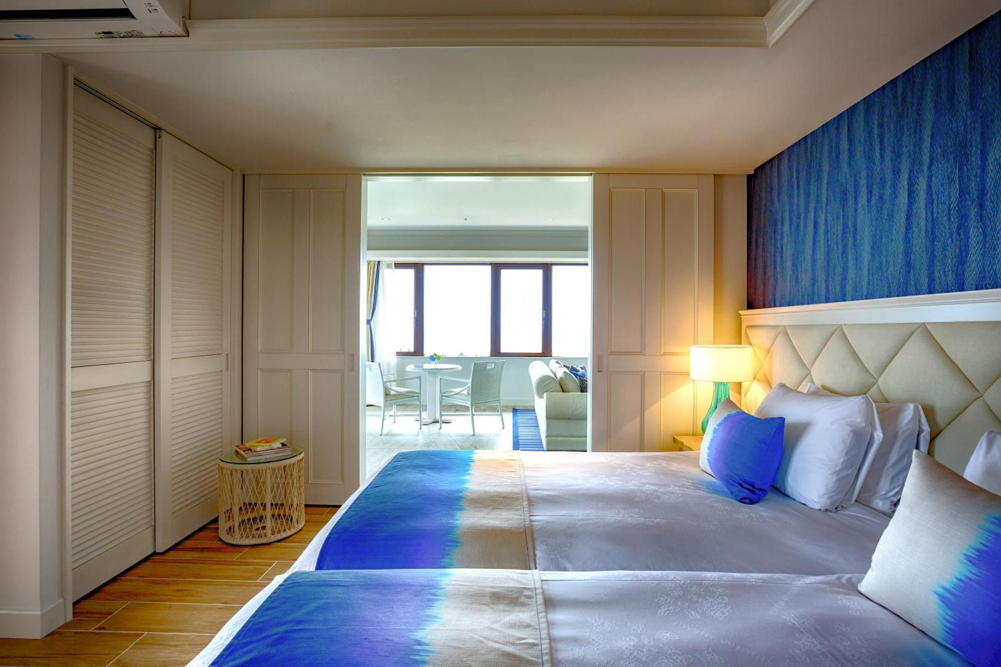 Hotel Shigira Mirage Miyakojima  Exterior photo